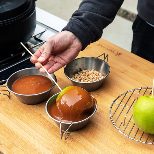 Cast Iron Caramel Apples