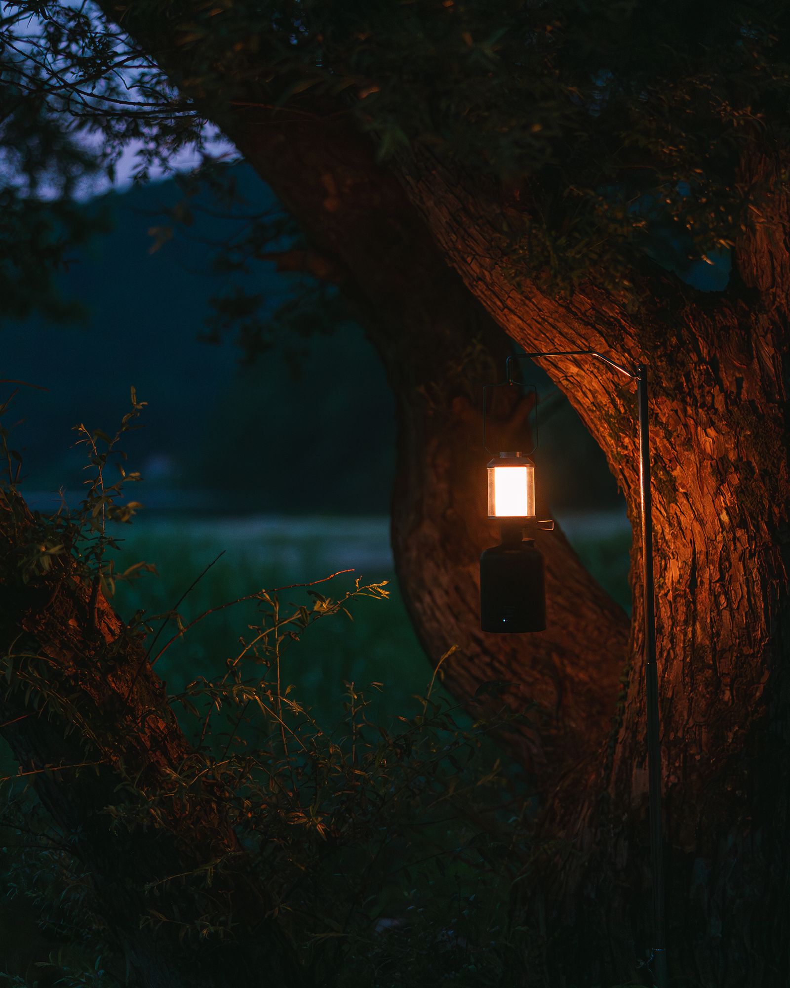 GigaPower Hanging Lantern